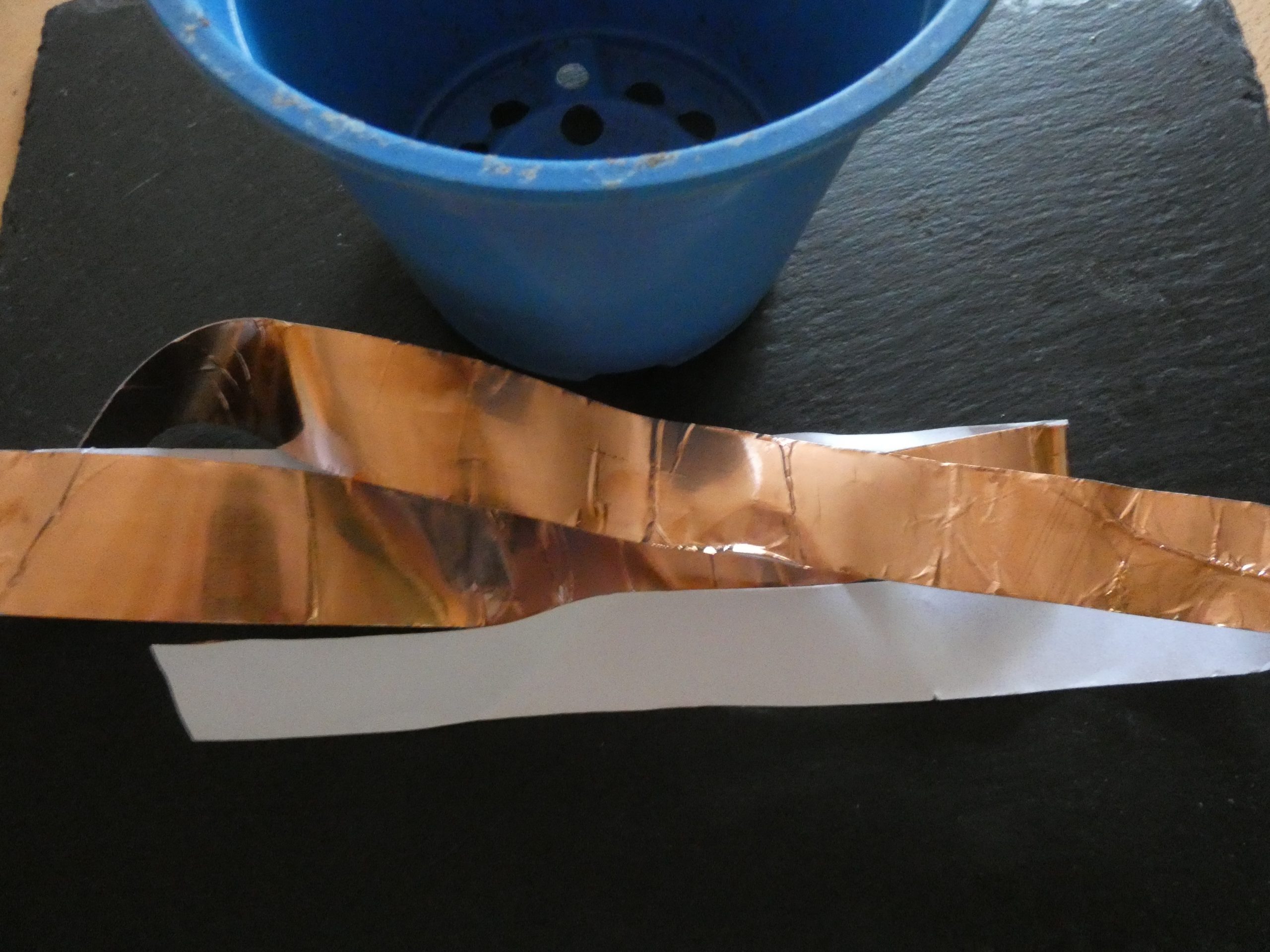 Kupferband und Töpfchen